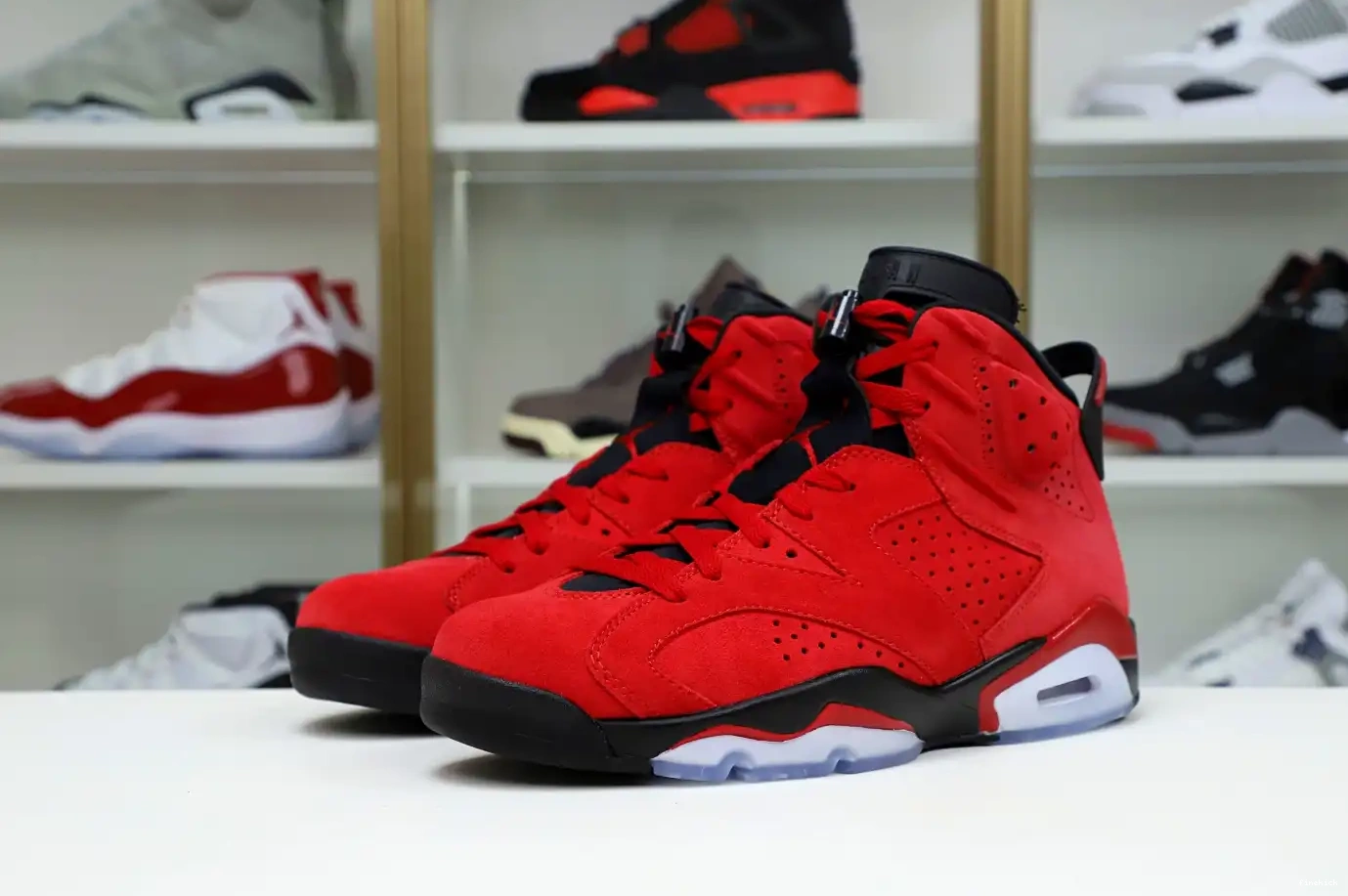 6 Jordan Retro 